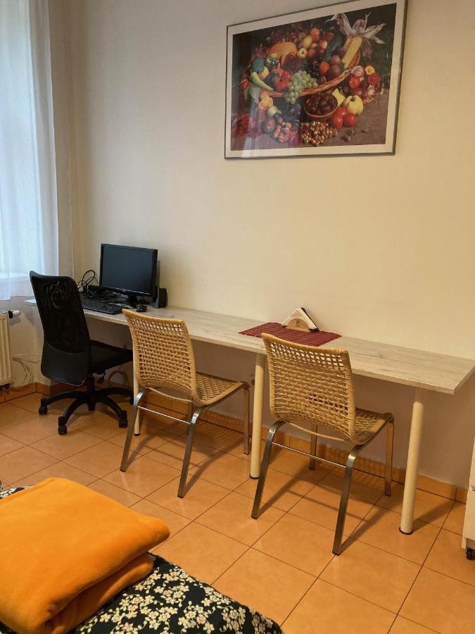 อาร์ตโฮเทล ซิตี้ 5 Aparthotel ปราก ภายนอก รูปภาพ